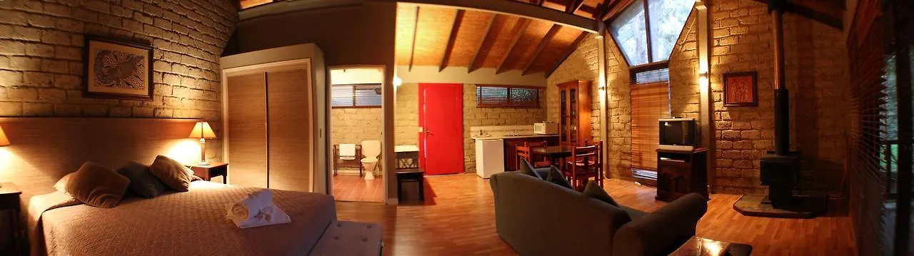 Ecostudio Fellini Gold Coast 4*,